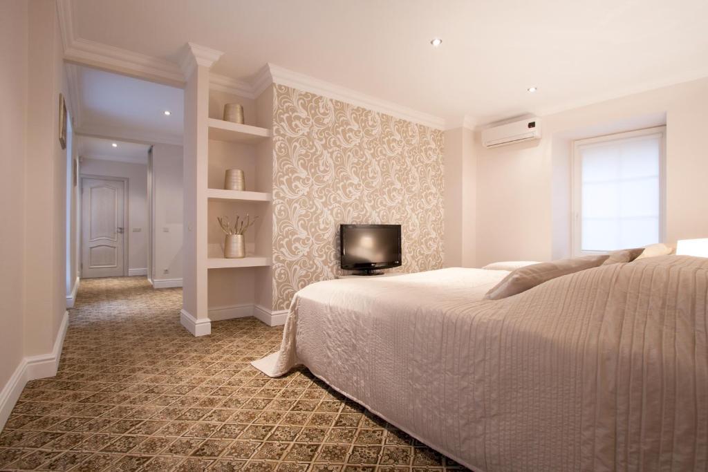 Real House Aparthotel VNO Room photo