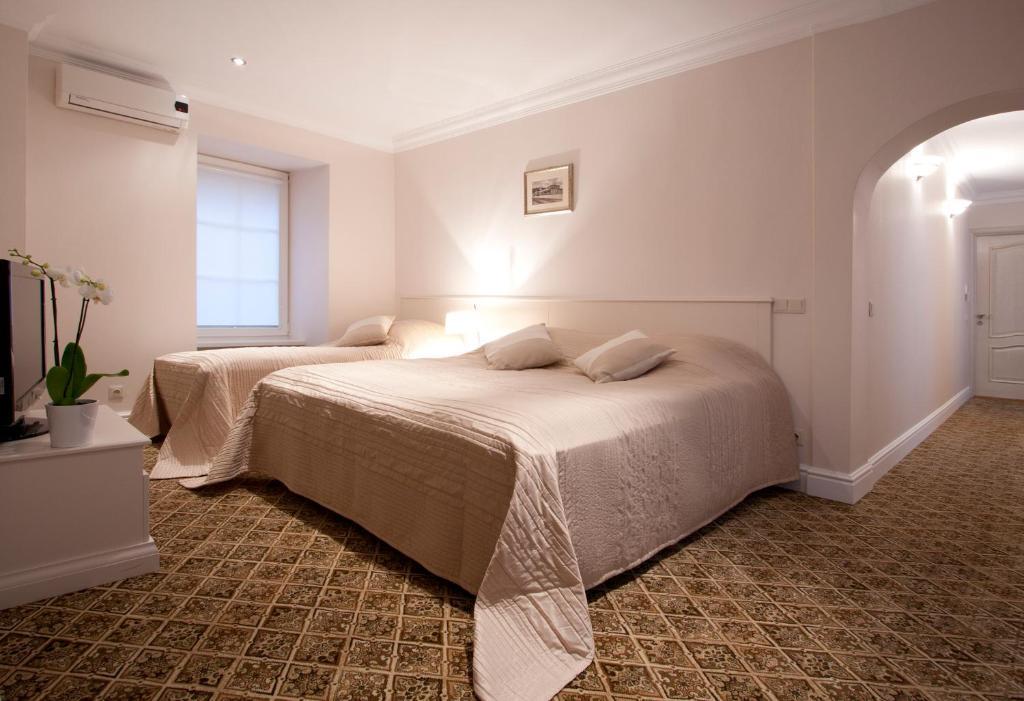 Real House Aparthotel VNO Room photo